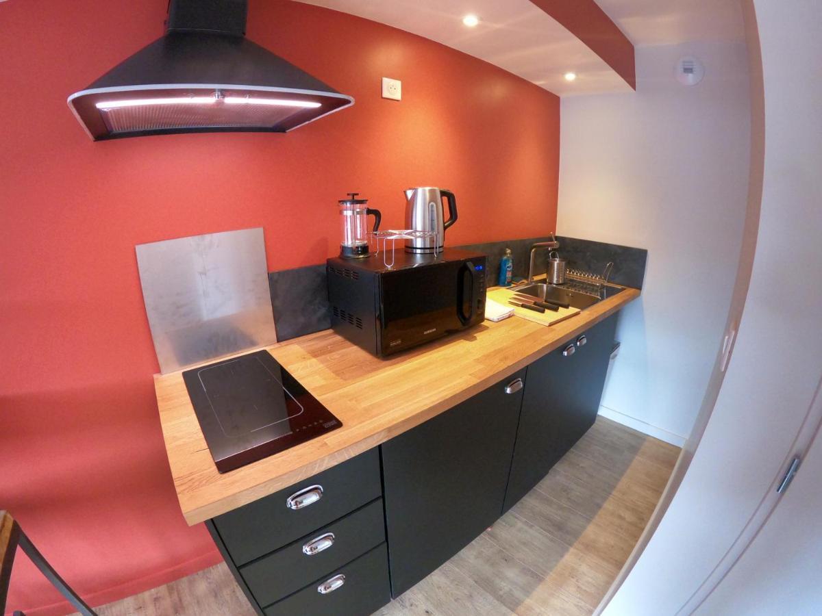 Logis Hotel Le Beau Site Chambon-sur-Lac Luaran gambar