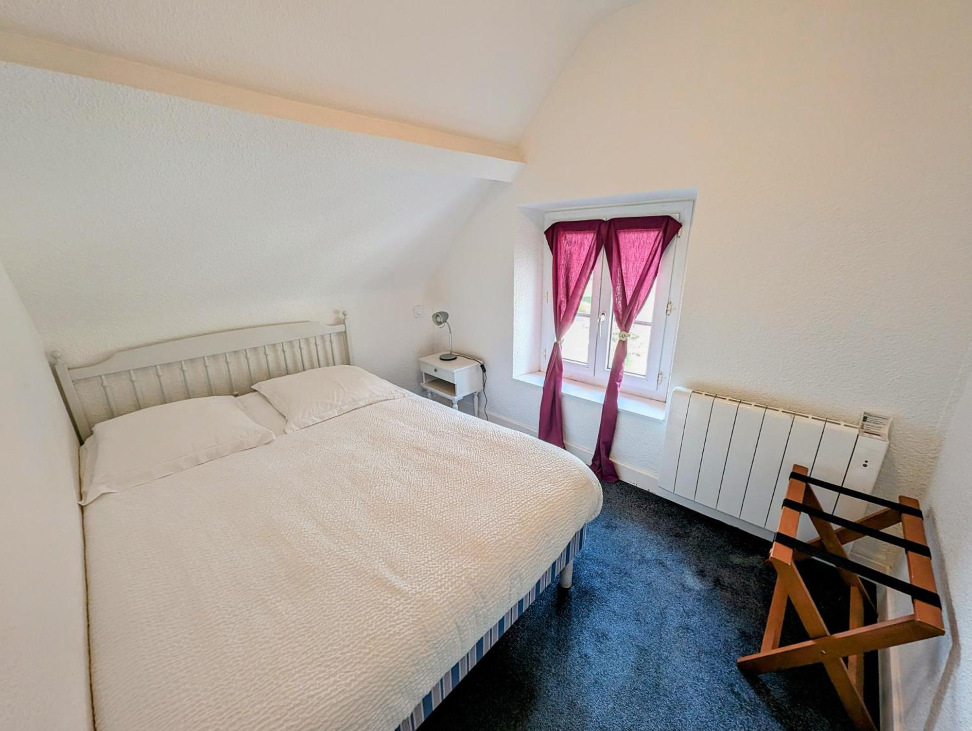 Logis Hotel Le Beau Site Chambon-sur-Lac Luaran gambar