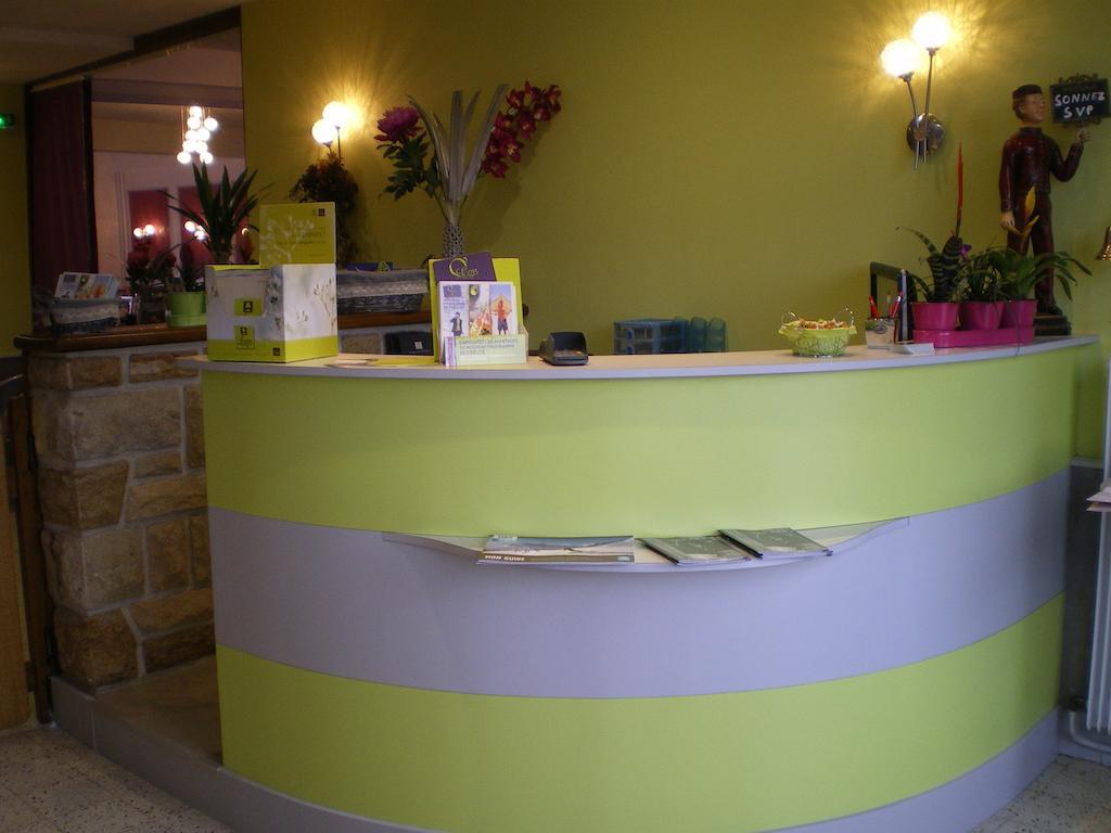 Logis Hotel Le Beau Site Chambon-sur-Lac Luaran gambar